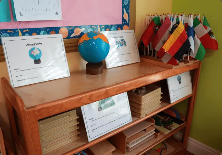 Niños aprendiendo en Palos Verdes Montessori Academy, Palos Verdes Peninsula – foto 25